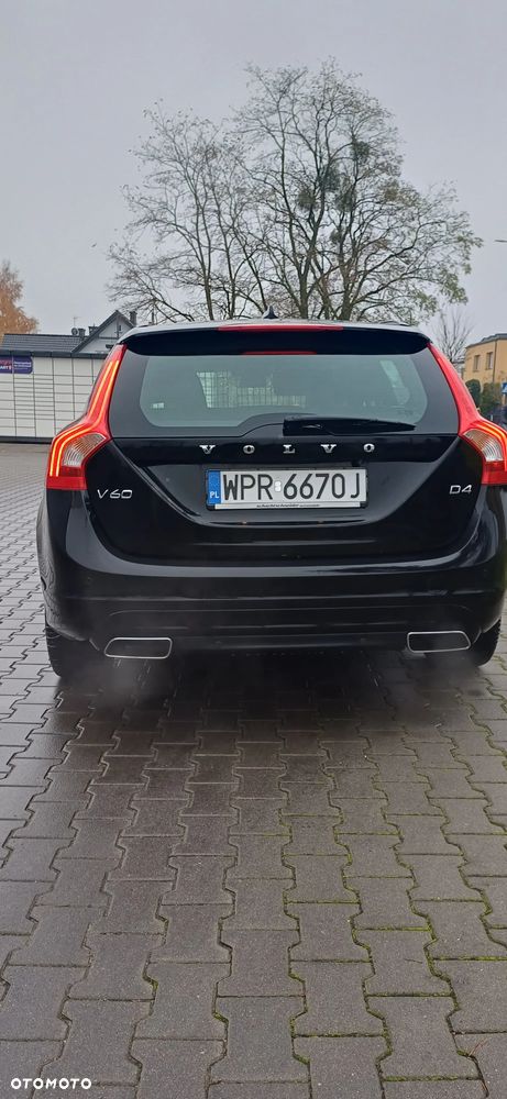 Volvo V60 D4 Summum - 7