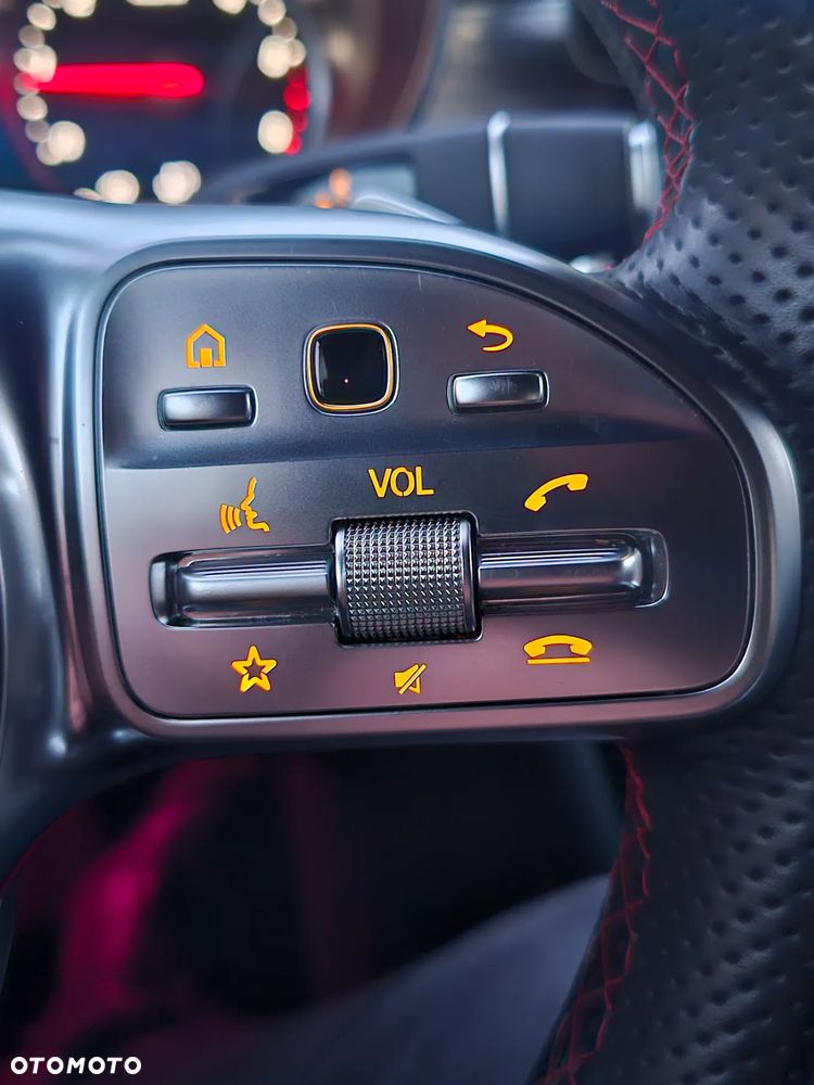 Mercedes-Benz Klasa C 300 d 9G-TRONIC - 26