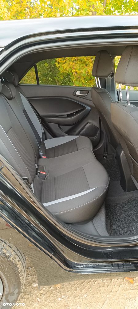 Hyundai i20 1.2 Passion Plus - 9