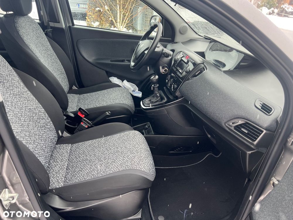 Lancia Ypsilon 1.2 8V Gold S&S EU6 - 25