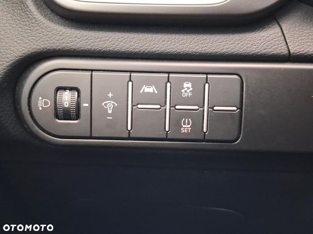 Kia XCeed 1.5 T-GDI M DCT - 28