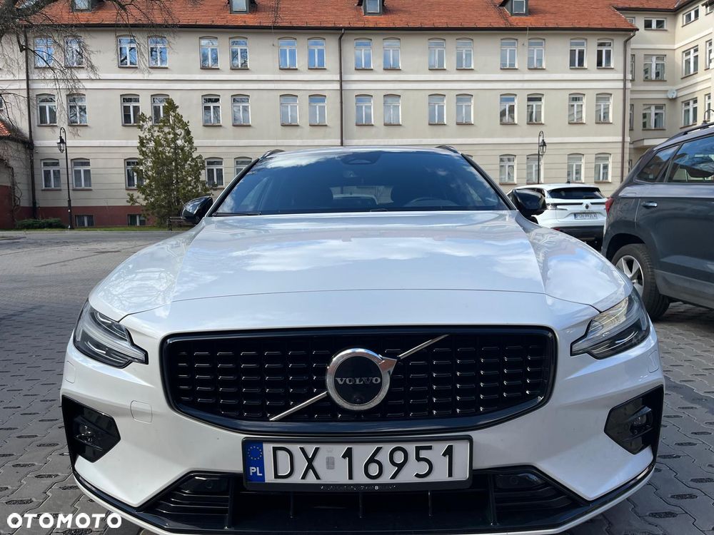 Volvo V60 B4 D Plus Dark - 2