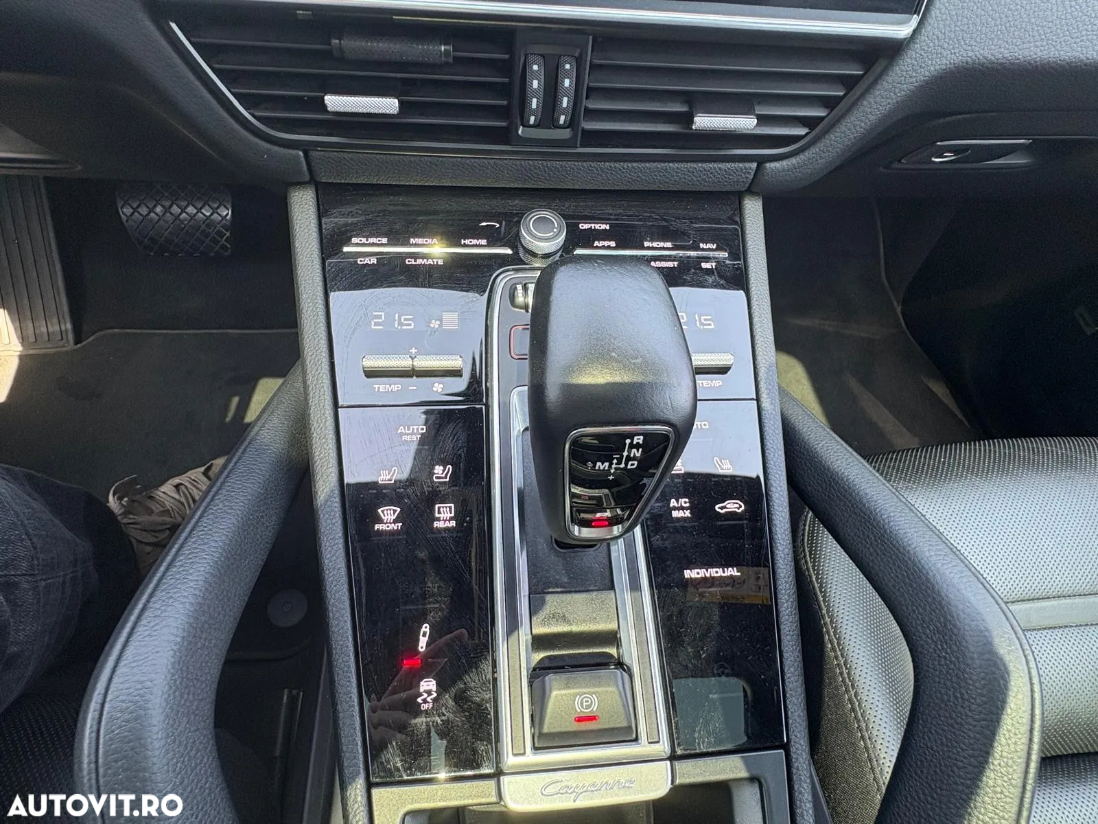 Porsche Cayenne Tiptronic S - 12