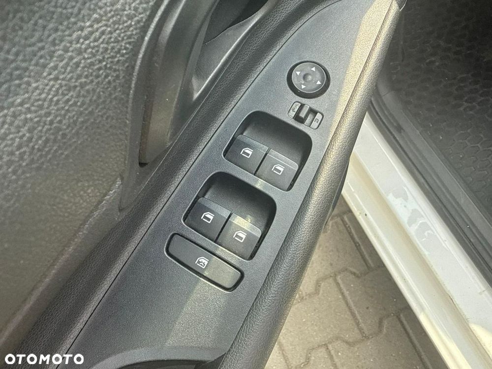 Hyundai i20 1.2 Comfort - 13