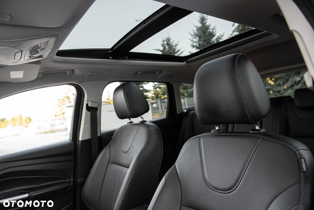 Ford Kuga - 19
