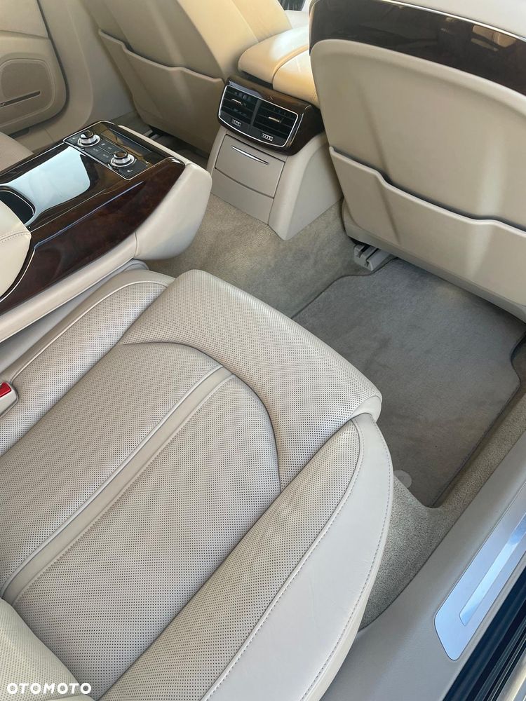 Audi A8 4.2 TDI clean diesel L Quattro - 9