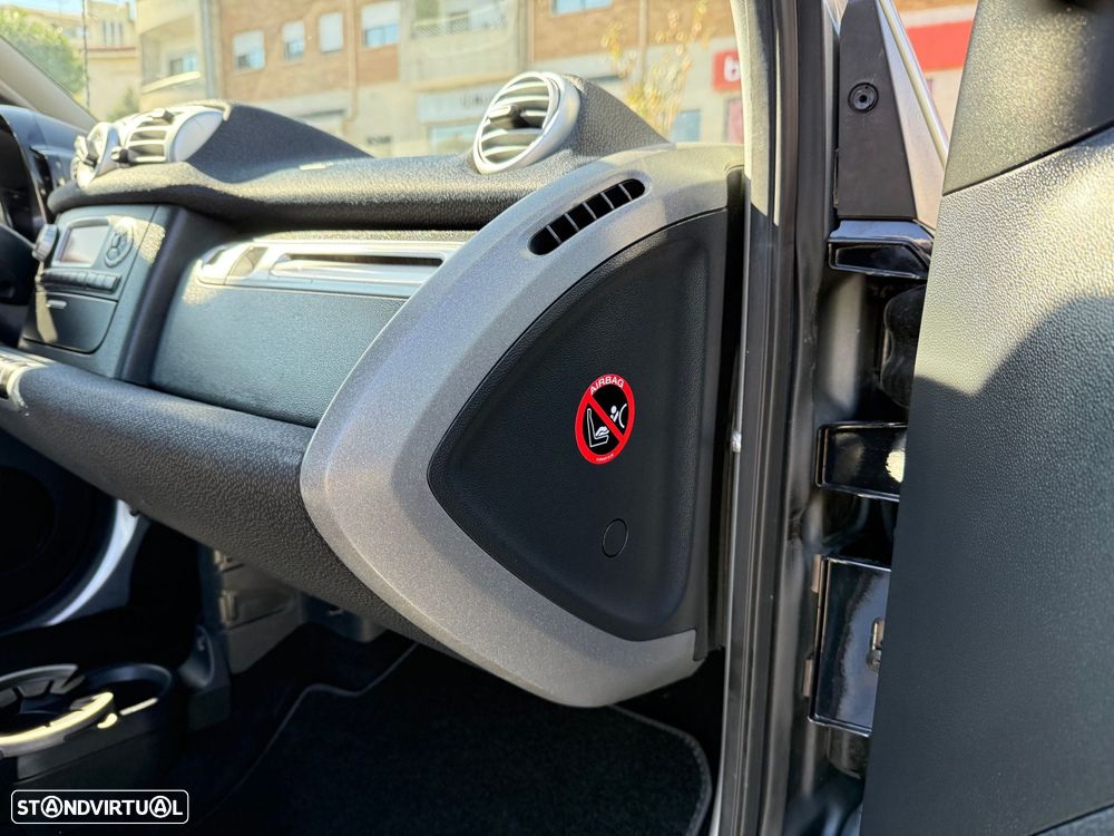 Smart ForTwo Coupé 1.0 mhd Passion 71 - 22