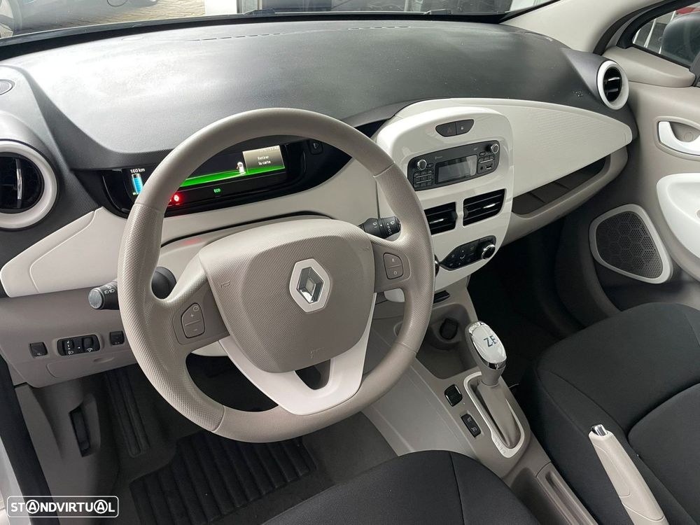 Renault Zoe - 23