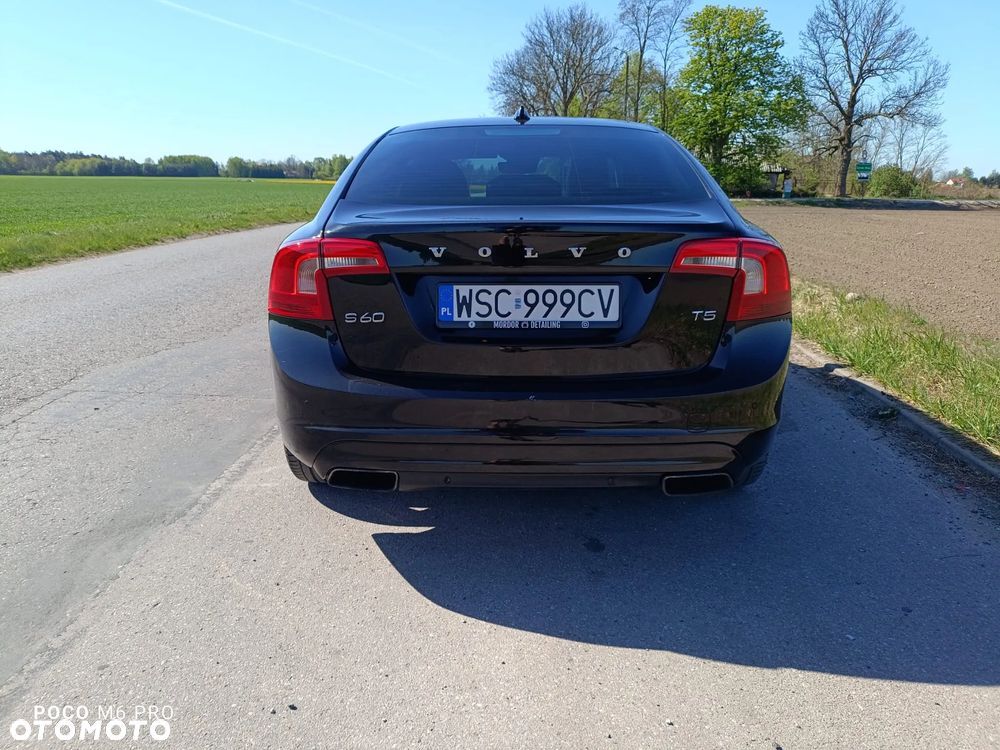Volvo S60 T5 Geartronic - 8