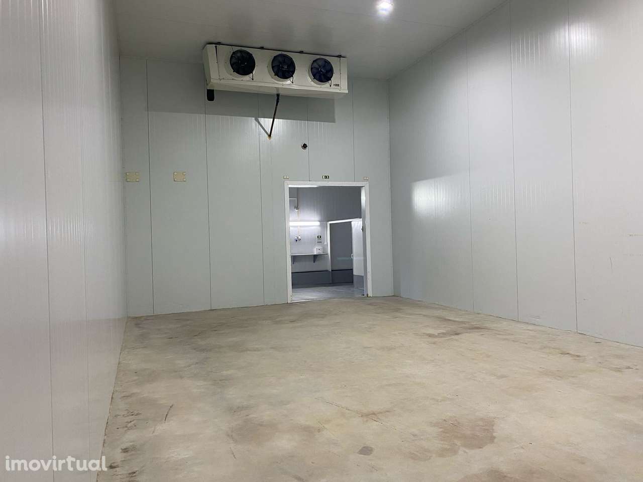 Aluguer de Câmaras Frigoríficas de Congelação Industriais - Grande imagem: 3/5