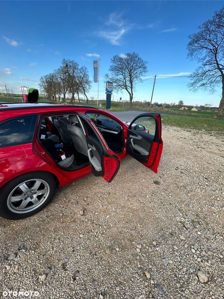 Audi A4 Avant 2.0 TDI Design S tronic - 2