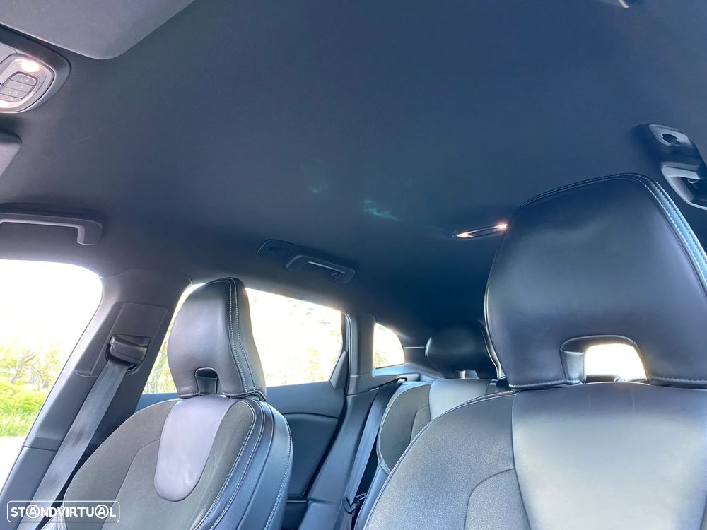 Volvo V40 1.6 D2 R-Design - 20