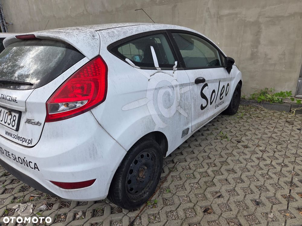 Ford Fiesta - 13