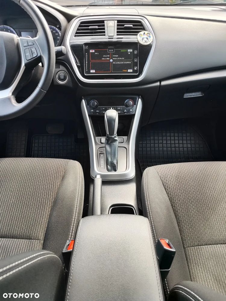 Suzuki SX4 S-Cross - 16