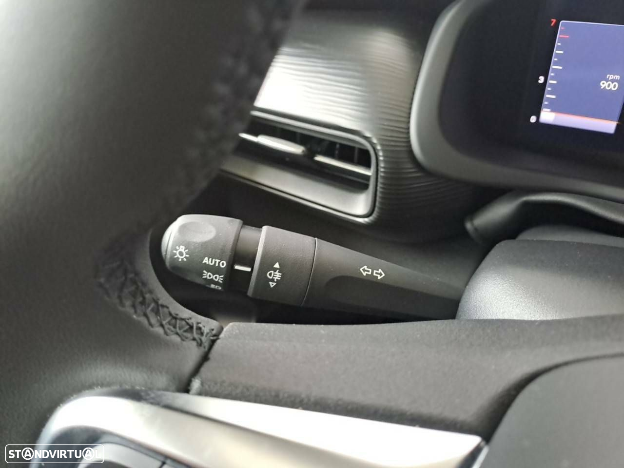 Jeep Avenger 1.2 GSE T3 Altitude - 14