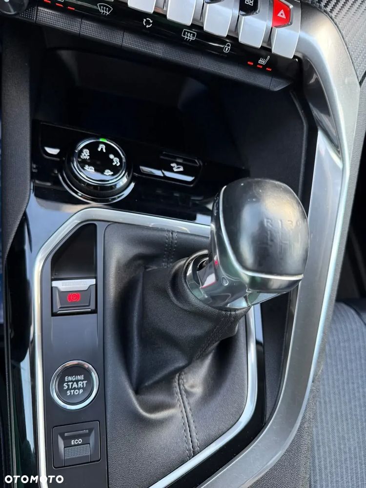 Peugeot 3008 BlueHDi 130 Stop & Start Allure - 27