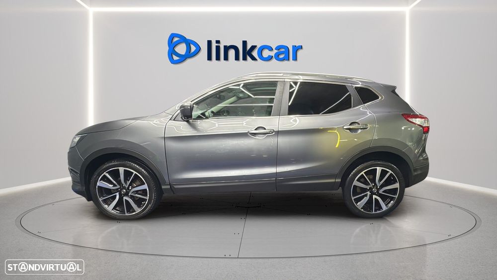 Nissan Qashqai 1.5 dCi TEKNA - 6
