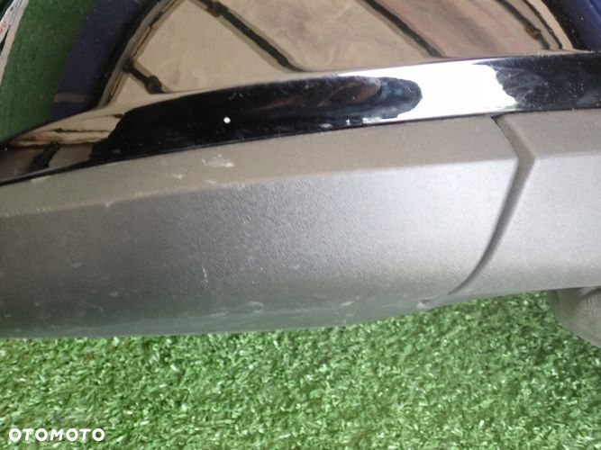 VW CADDY 2K7 20- lusterko prawe 5 PIN - 8