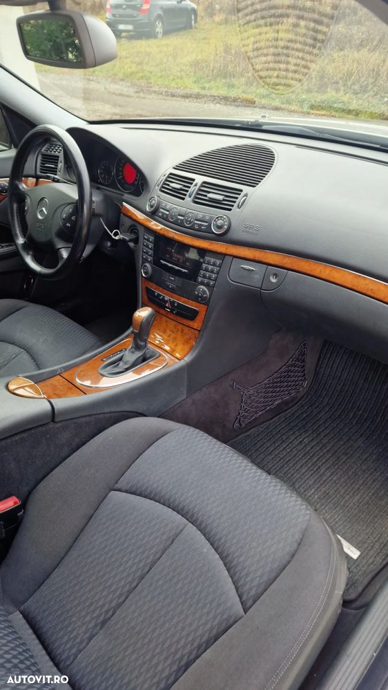 Mercedes-Benz E 200 CDI Automatik Elegance - 26