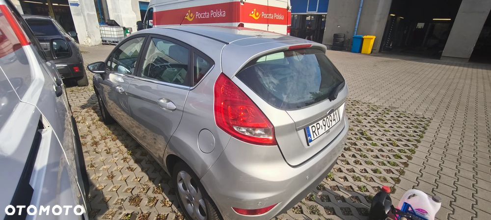Ford Fiesta - 3