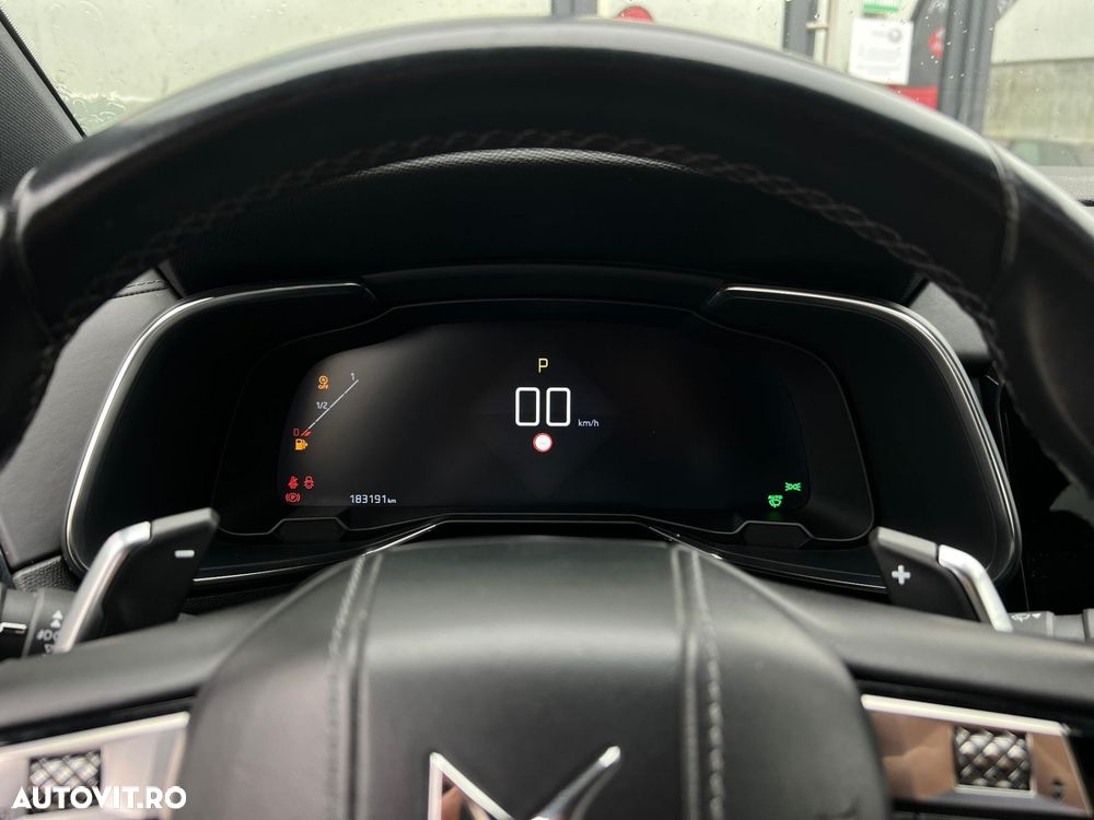 DS Automobiles DS 7 Crossback - 24