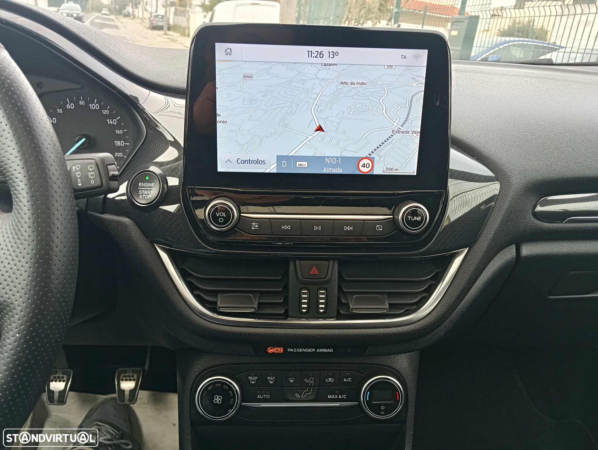 Ford Fiesta 1.0 EcoBoost ST-Line - 11