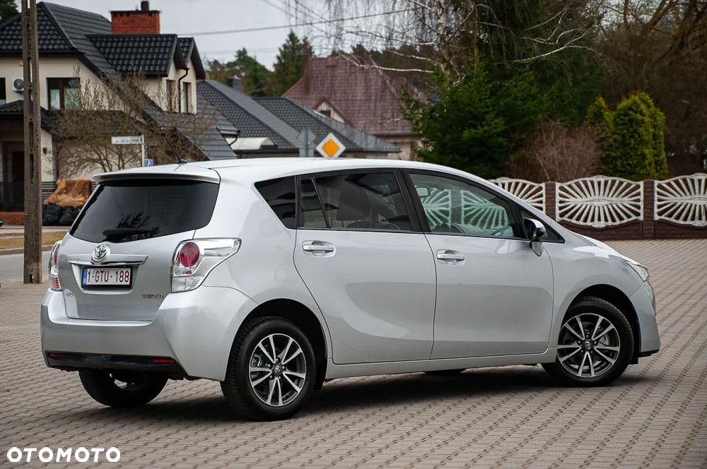 Toyota Verso 1.6 D-4D 7-Sitzer Start/Stop Edition S - 23