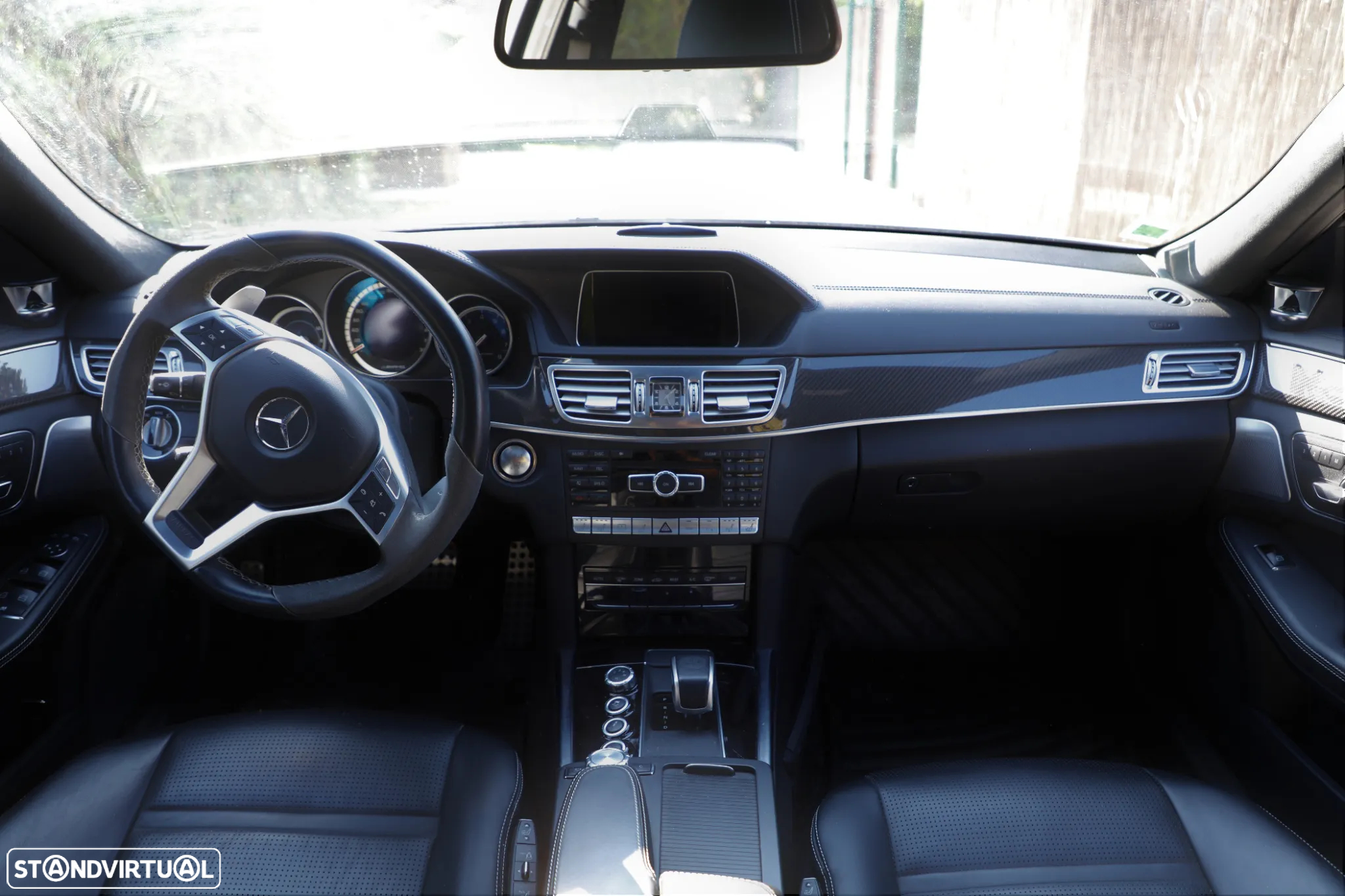 Mercedes-Benz E 63 AMG S 4Matic Speedshift MCT - 27