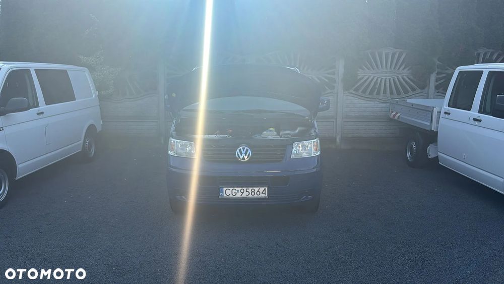 Volkswagen Transporter T5 - 16