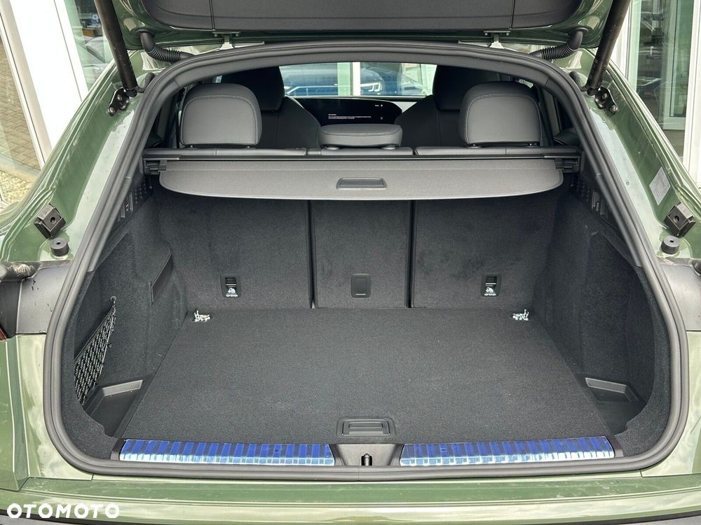 Audi Q5 Sportback - 9