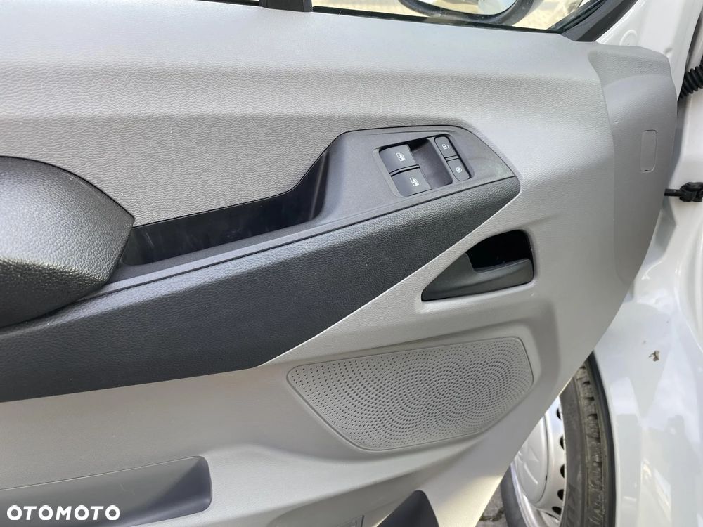 Maxus Deliver 9 - 10