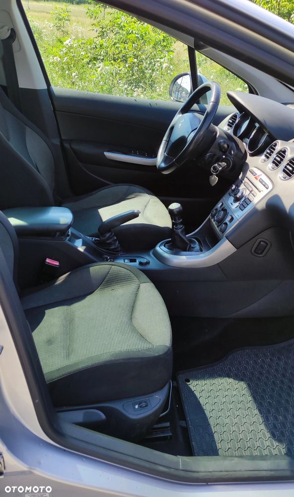 Peugeot 308 e-HDi FAP 110 Stop&Start Business Line Niveau 2 - 5