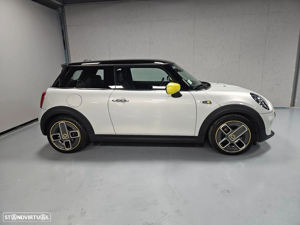 MINI 3 Portas Cooper SE M - 7