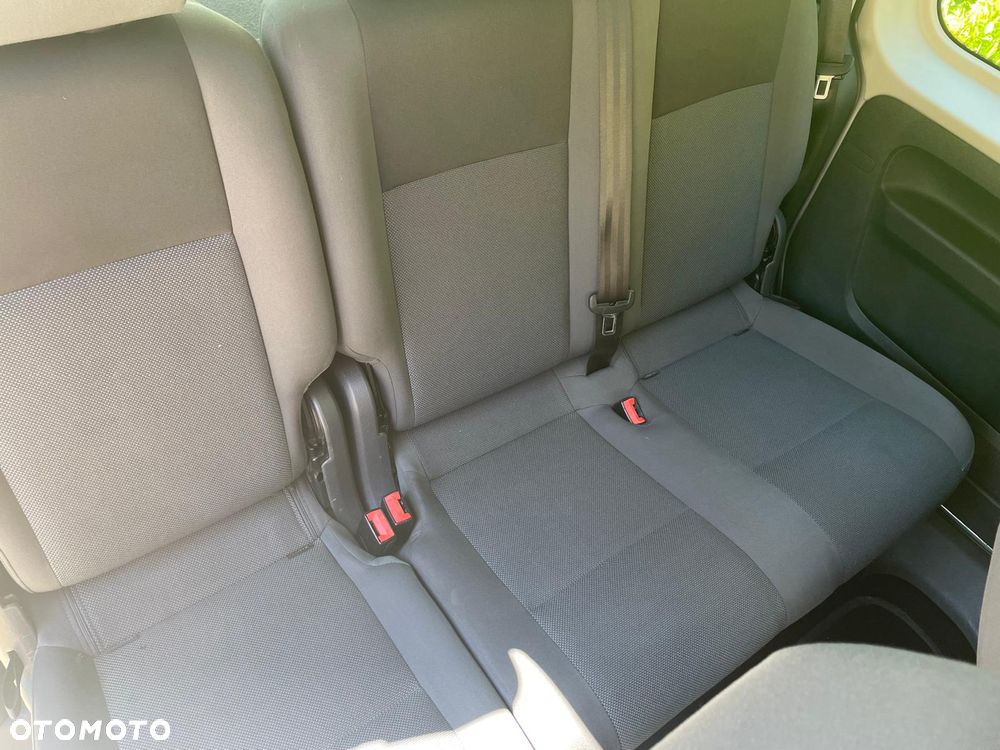 Volkswagen Caddy - 5