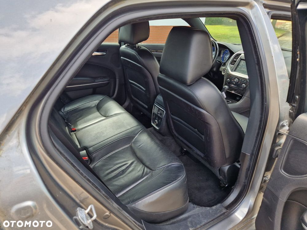 Lancia Thema 3.0 V6 CRD 24V Automatik Platinum - 7