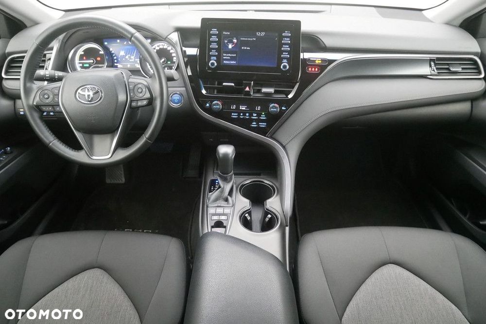 Toyota Camry 2.5 Hybrid Comfort CVT - 8