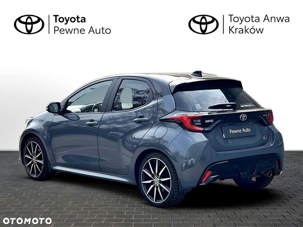 Toyota Yaris - 3