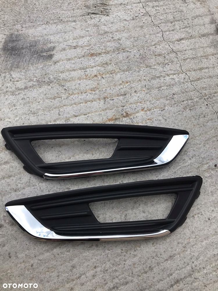 kratka zaslepka halogenu ford focus mk3 lift lewa - 2