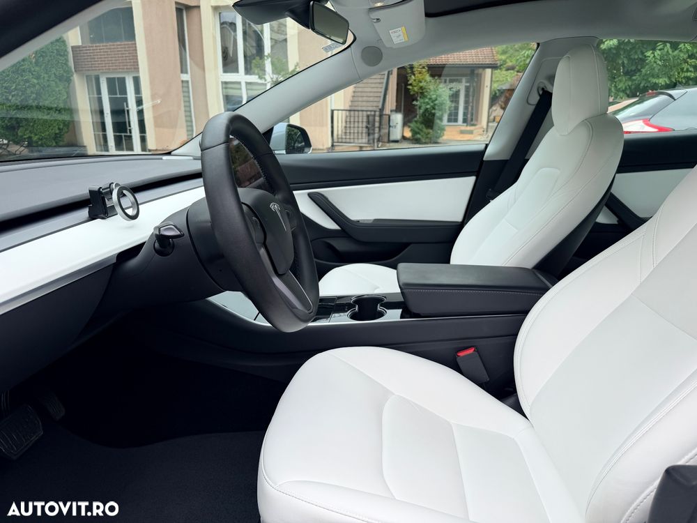 Tesla Model 3 Standard Reichweite Plus Hinterradantrieb - 6