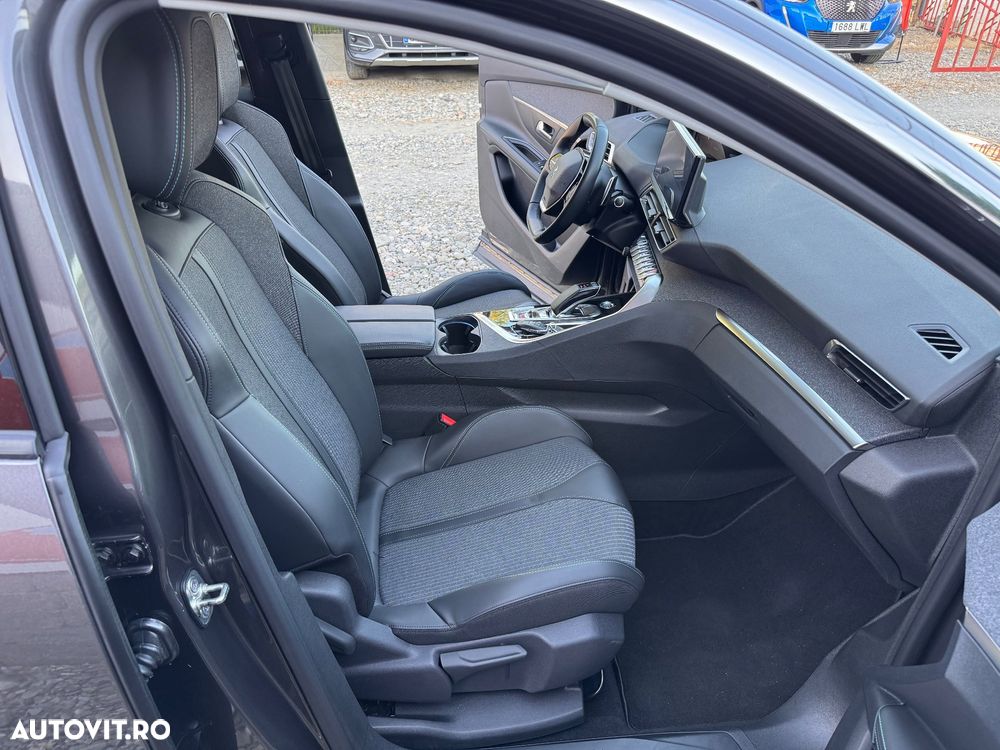 Peugeot 3008 PHEV 225 EAT8 GT - 14