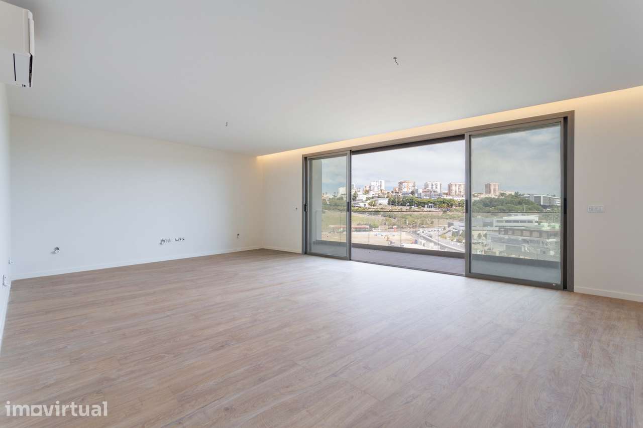 Apartamento T3 Novo a Estrear | 3 Suites | Vista Rio | Garagem Box | C - Grande imagem: 2/44
