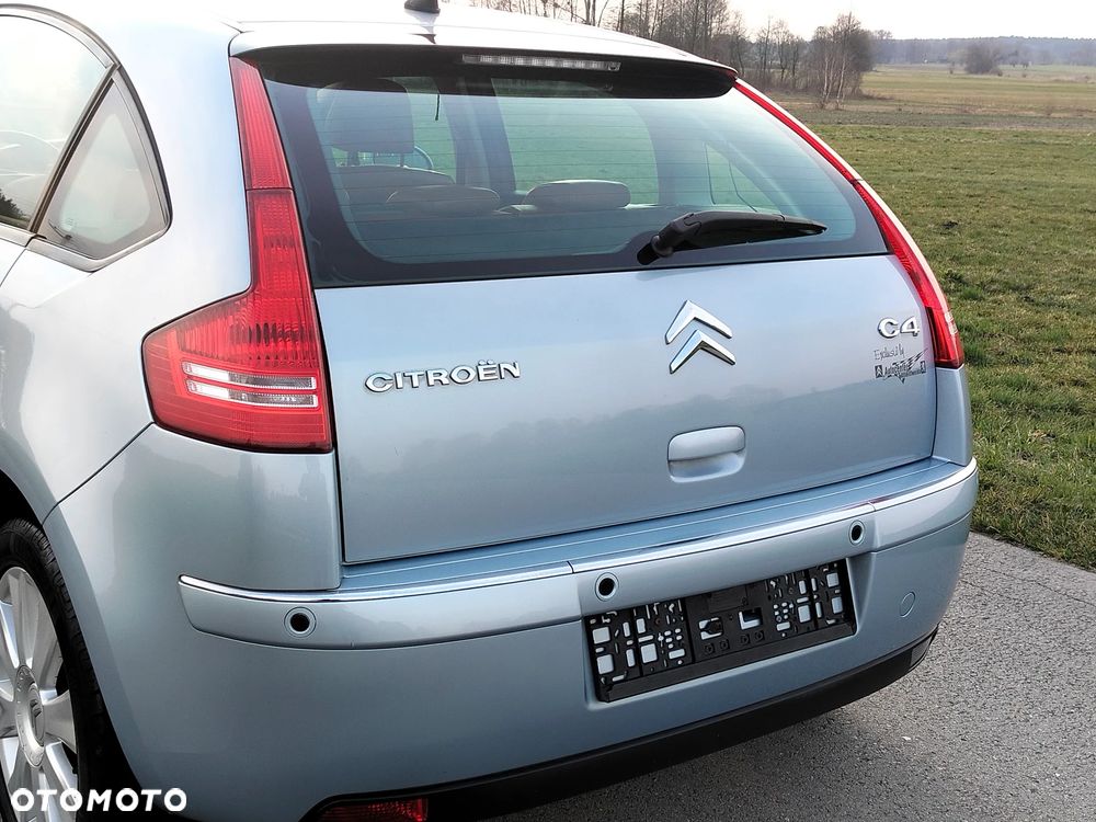 Citroën C4 1.6 16V Exclusive - 9