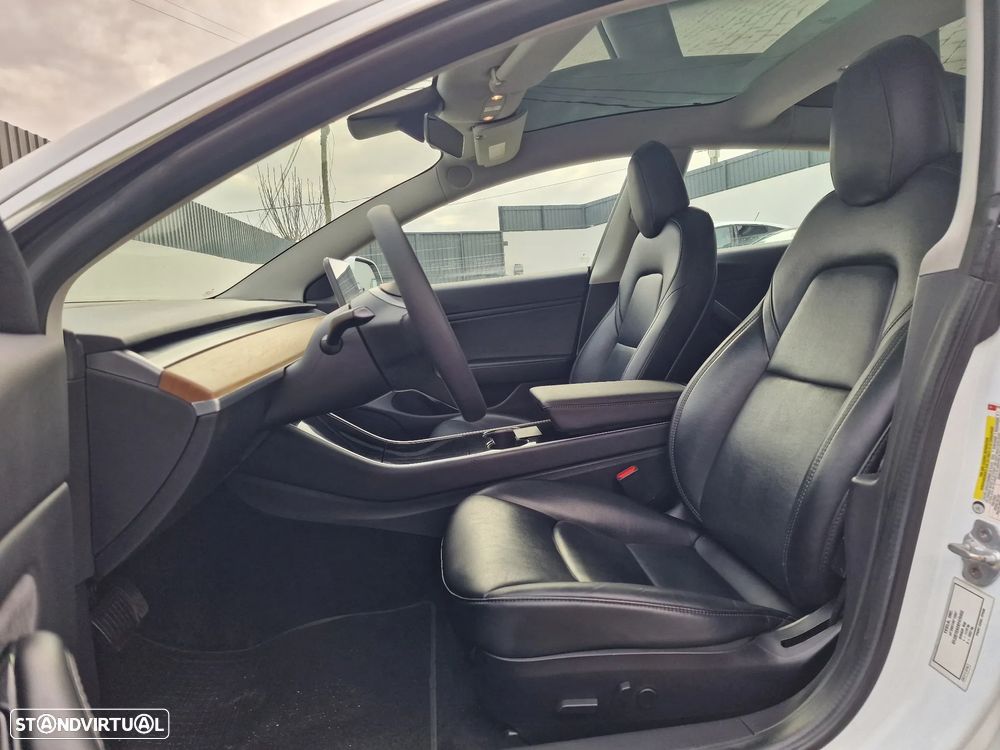 Tesla Model 3 Standard Range Plus RWD - 11