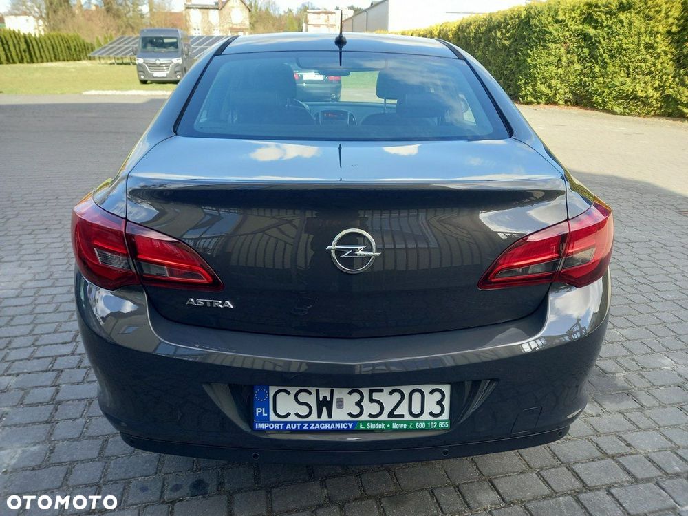 Opel Astra 1.4 Selection - 17