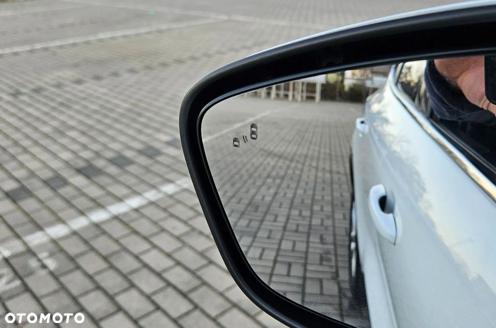 Ford Kuga 1.5 EcoBlue TITANIUM - 17