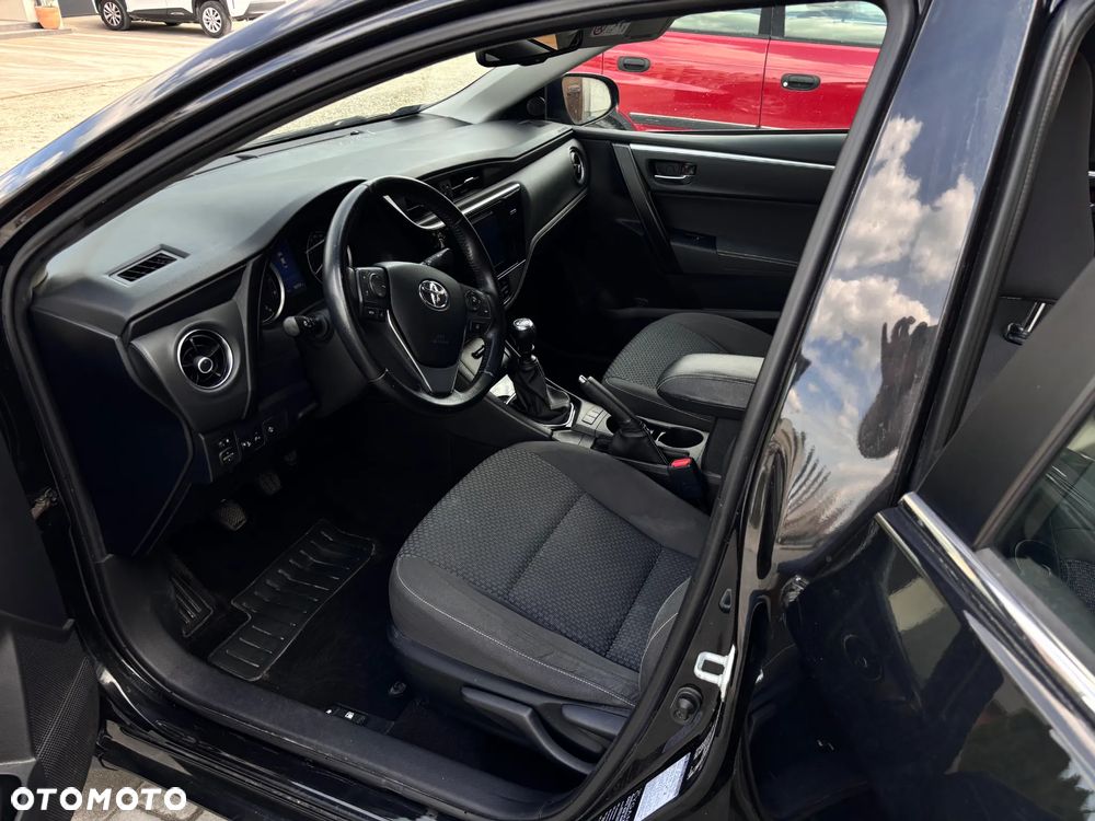 Toyota Corolla 1.6 Premium - 13