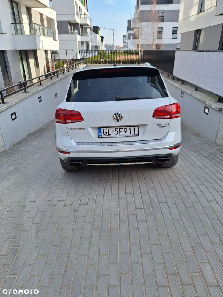 Volkswagen Touareg 3.0 V6 TDI BMT Perfectline R-Style - 9