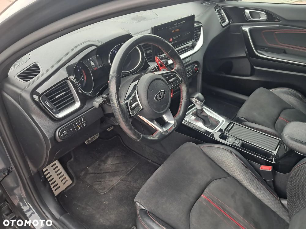 Kia ProCeed 1.6 T-GDI DCT7 OPF GT - 12