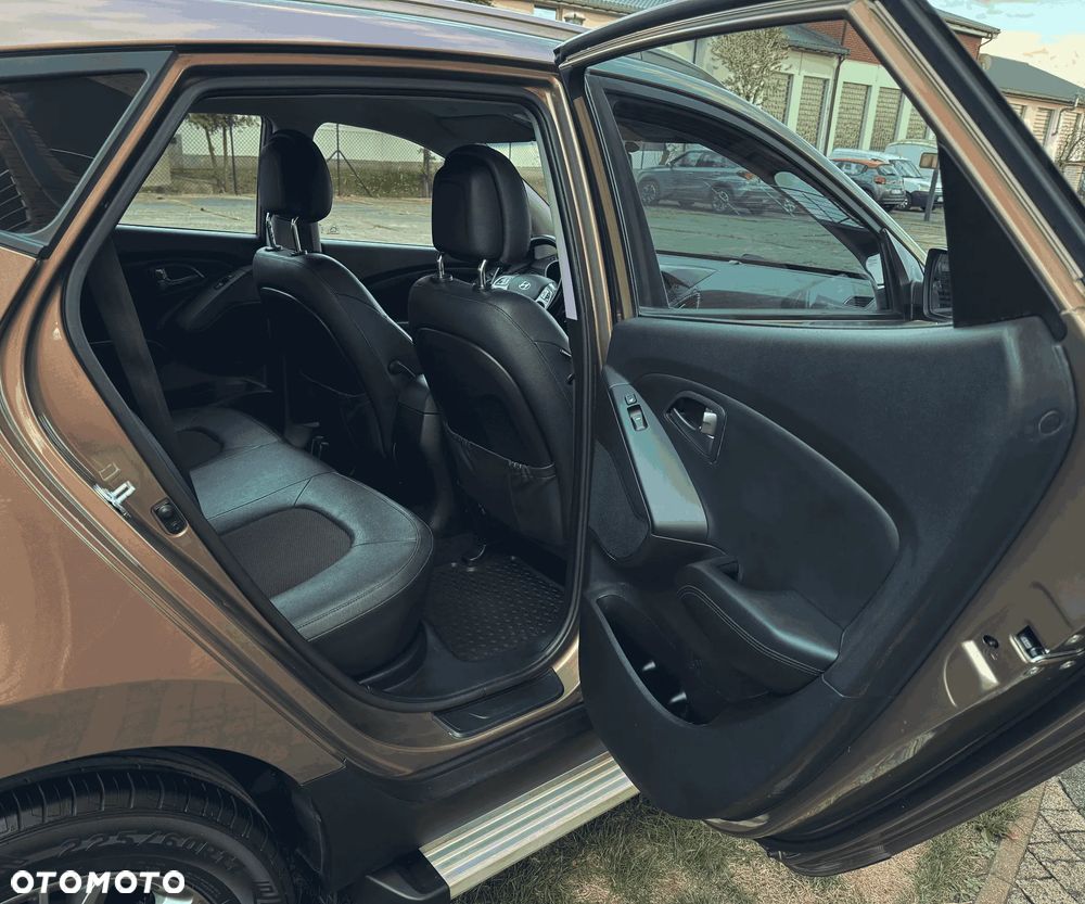 Hyundai ix35 1.6 2WD Fifa World Cup Edition - 26