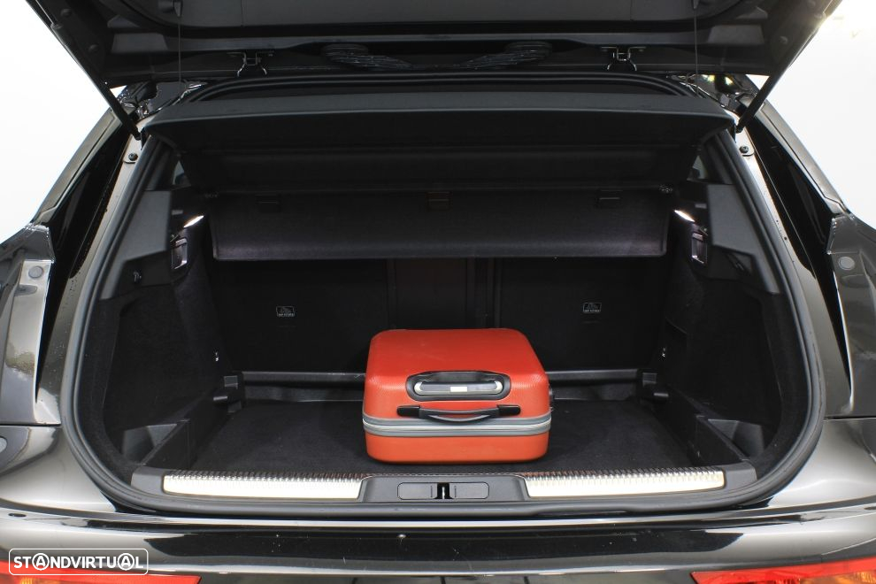 DS DS7 Crossback E-Tense Performance Line EAT8 - 28